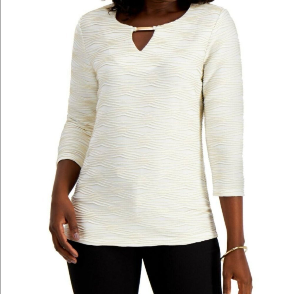JM Collection Jacquard Metallic Top